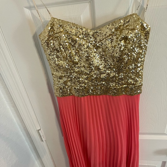 B Darlin Dresses & Skirts - B. Darlin Long pink pleated dress with gold sequins bustiers strapless